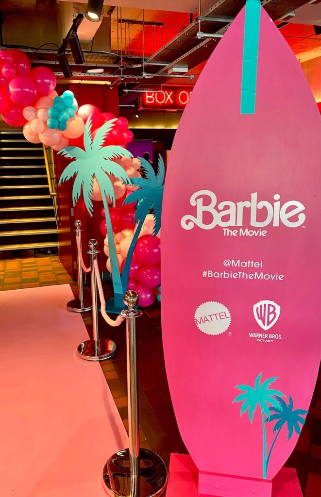 Surf Board Welcome Sign & Palm Tree Silhouettes
