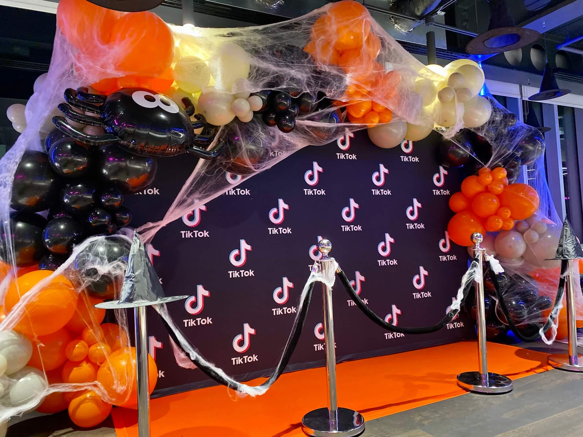tiktok hq halloween step repeat